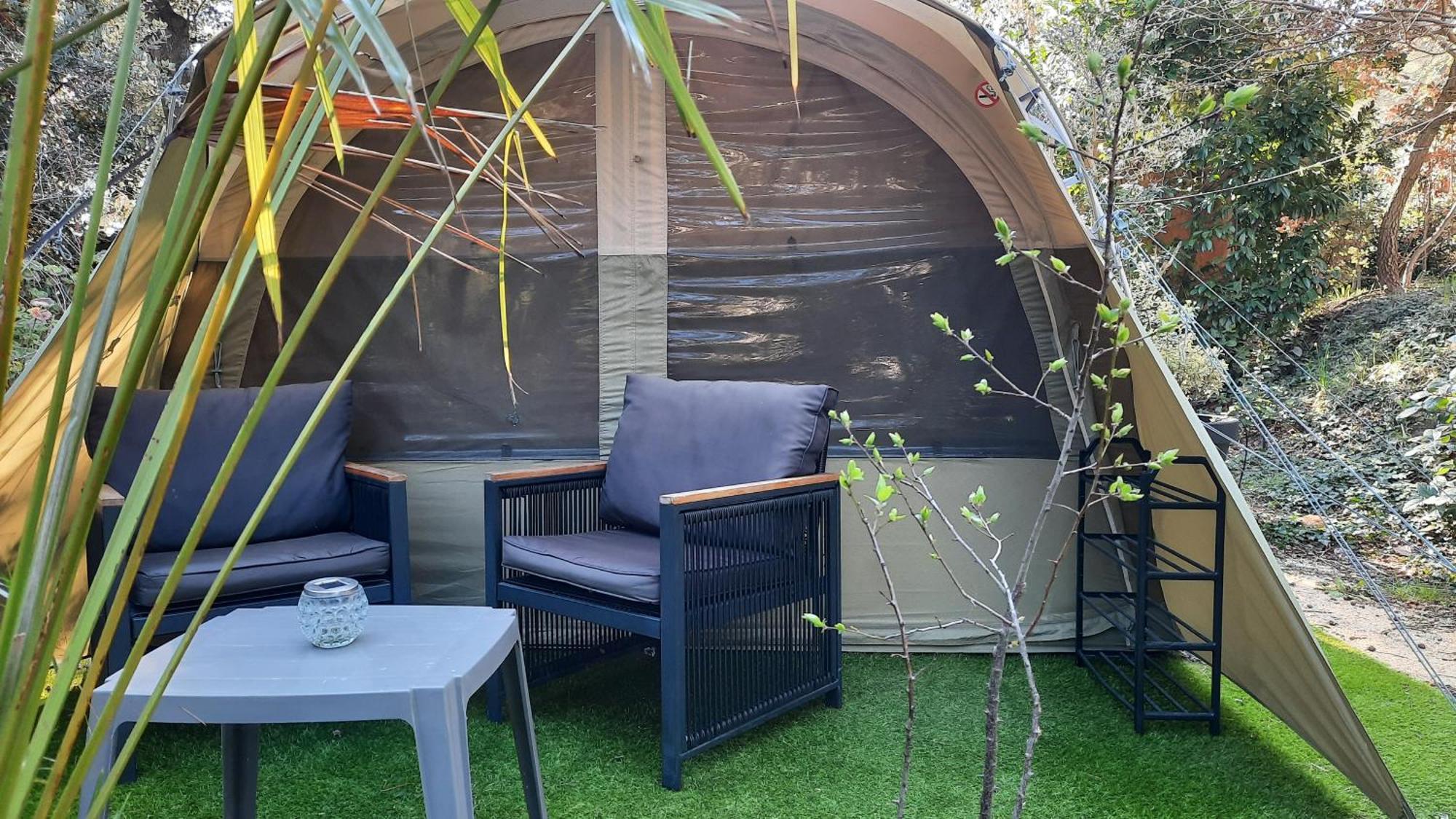 Bed & Breakfast La Palmeraie Istres